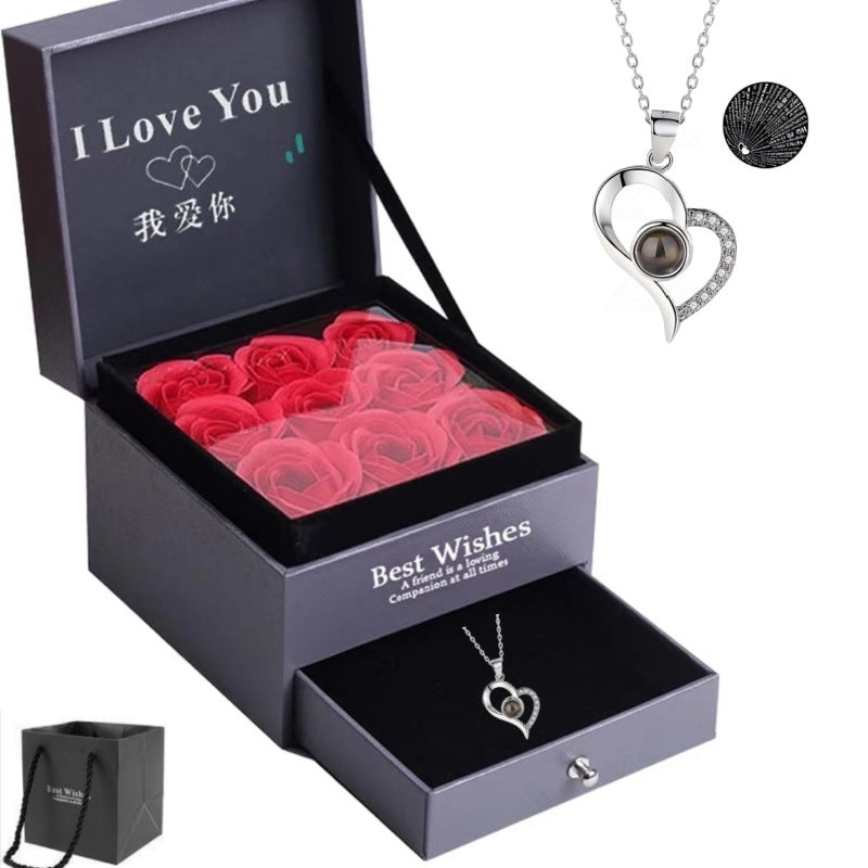 I love you in 100 languages projection necklace