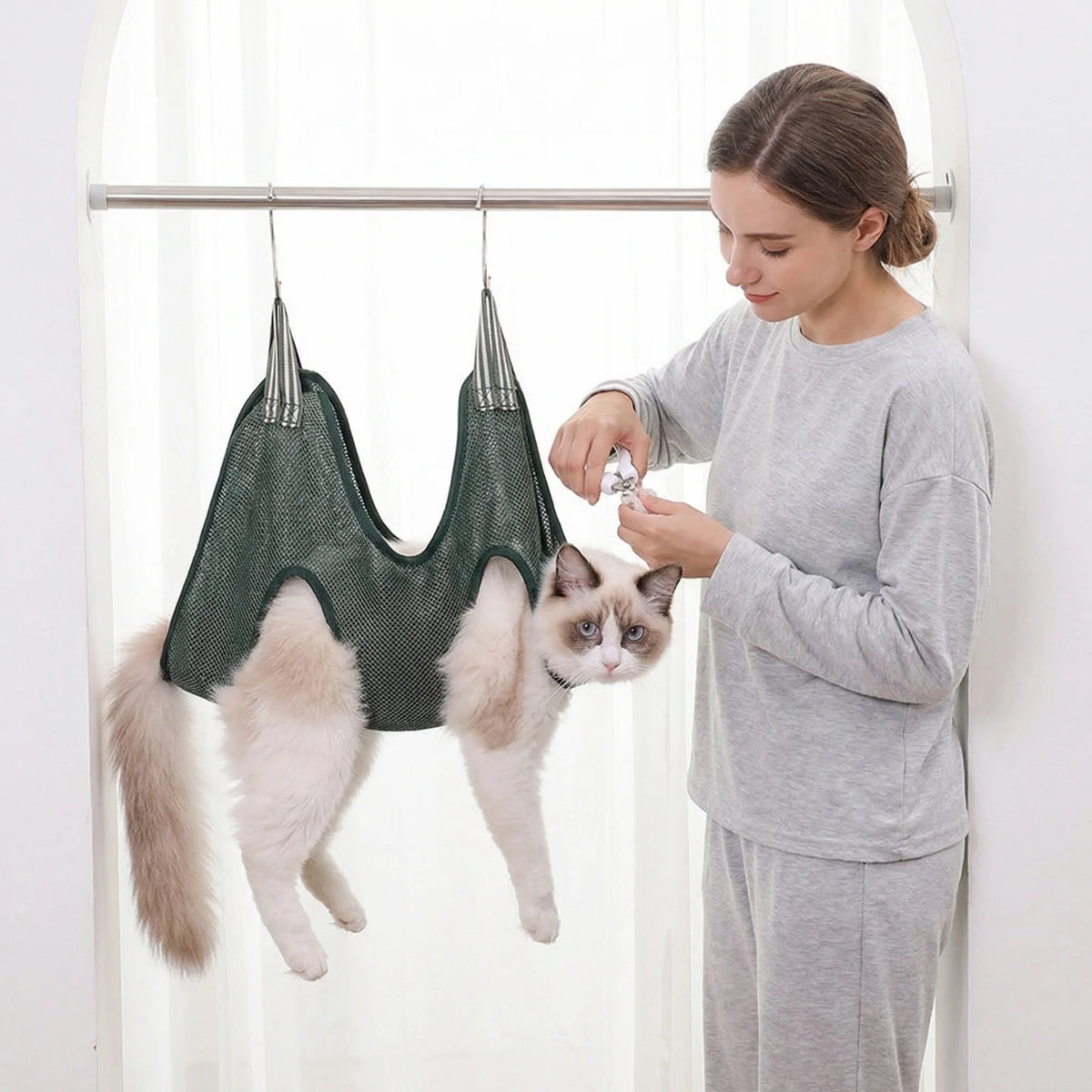 Pet Grooming Hammock for Nail Trimming, Cats & Small Dogs
